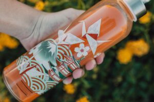 Compra botellas personalizadas baratas
